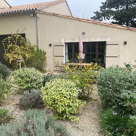 Gite Du Mas De La Finiere ,Avec Spa Interieur Châteaurenard Εξωτερικό φωτογραφία