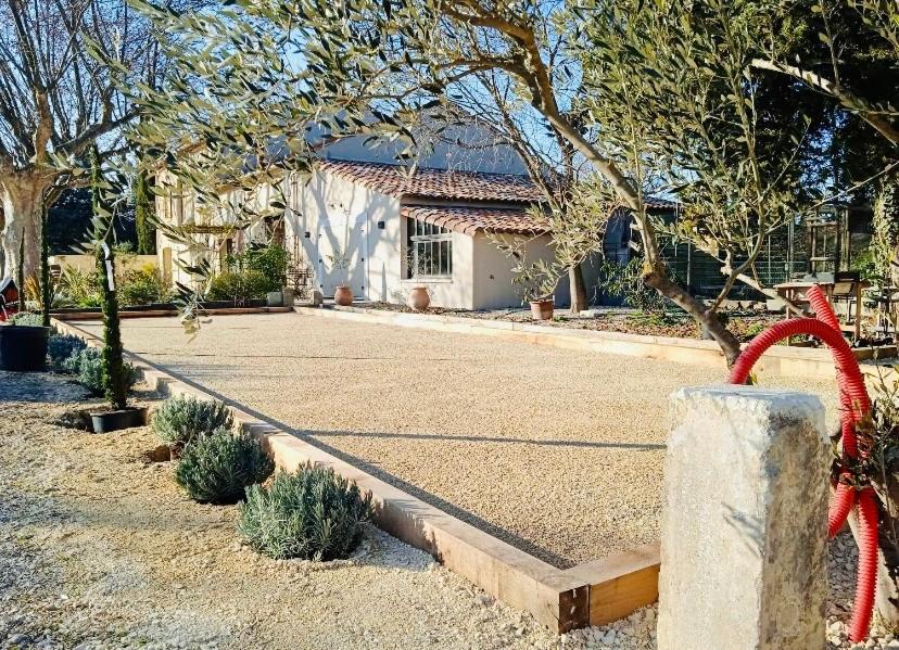 Gite Du Mas De La Finiere ,Avec Spa Interieur Châteaurenard Εξωτερικό φωτογραφία