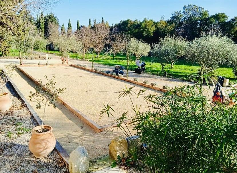 Gite Du Mas De La Finiere ,Avec Spa Interieur Châteaurenard Εξωτερικό φωτογραφία